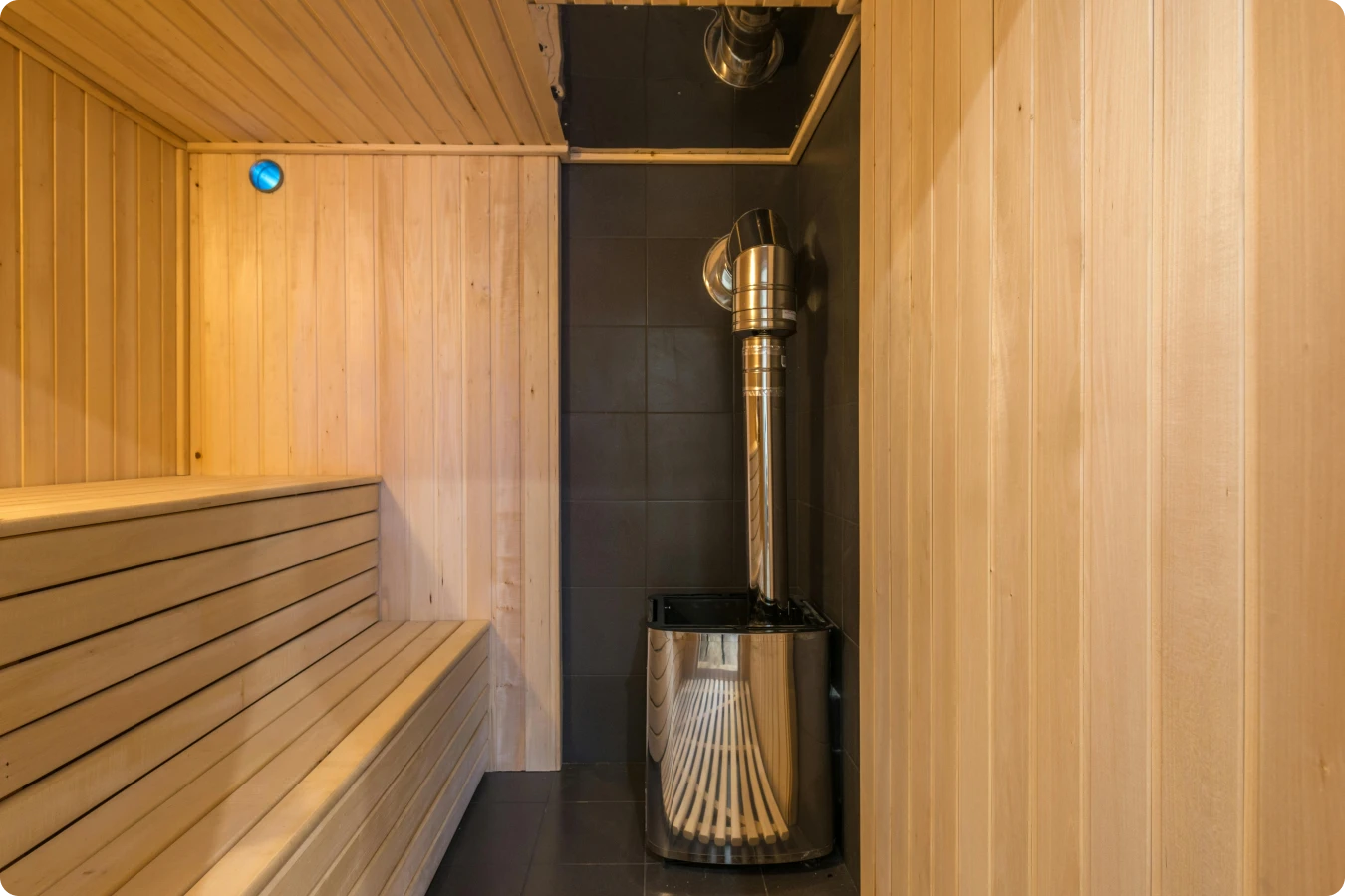 Sauna - The power of localized content and creative