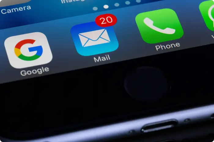 Phone with unread emails