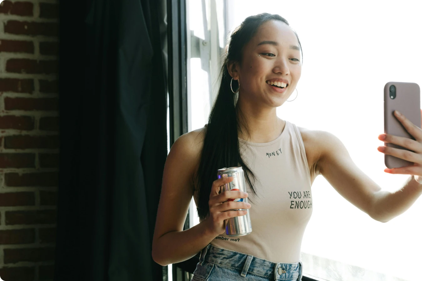 Secret local marketing weapon: Brand ambassadors (person vlogging)