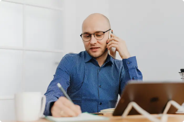 Loan officer lead follow-up: Person on the phone
